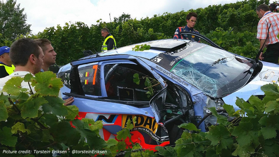 3630 neuville-germany-crash-2014 new 896x504