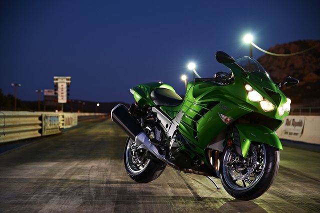 Kawasaki_ZX-14