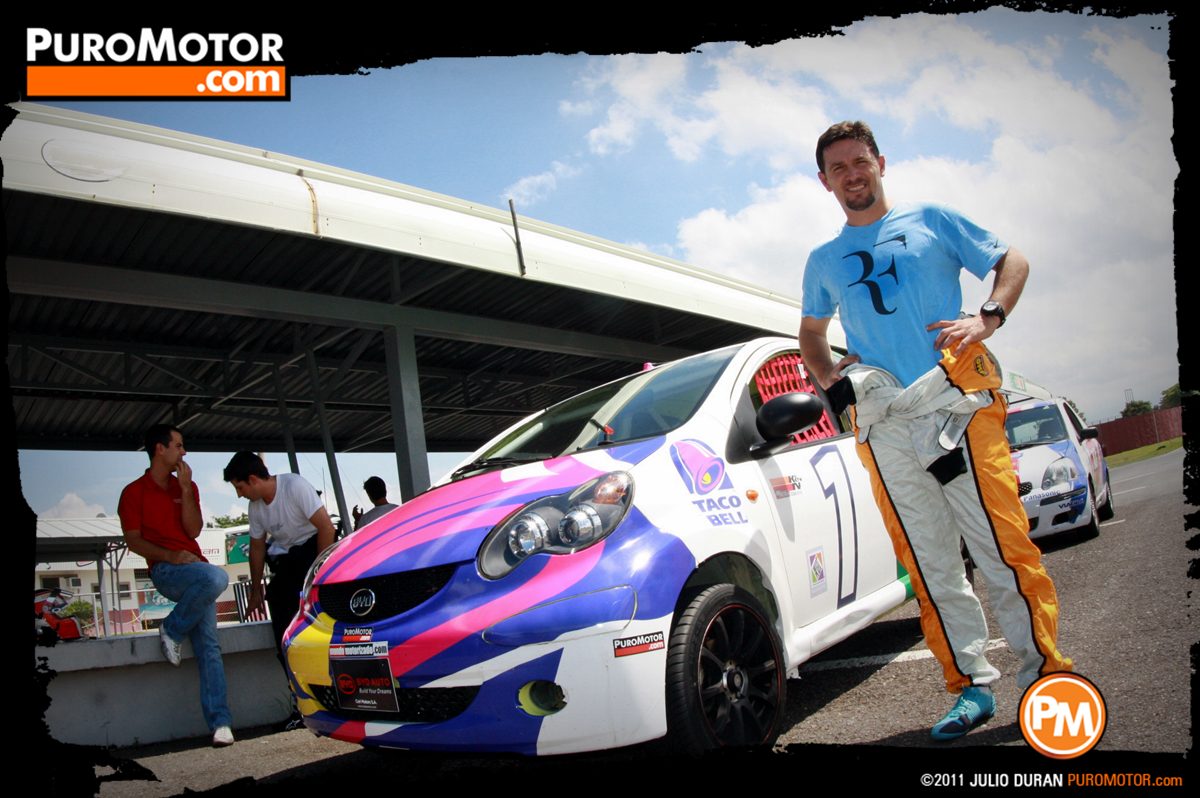 ROLANDO_FONSECA_BYD__-_Costa_Rica_2011_Julio_Duran013