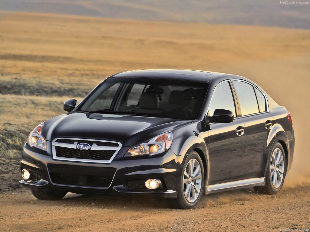 Subaru-Legacy_2013_1024x768_wallpaper_01