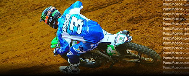 Tayler_Bowers_Costa_Rica_tercera_fecha_la_Olla_2013