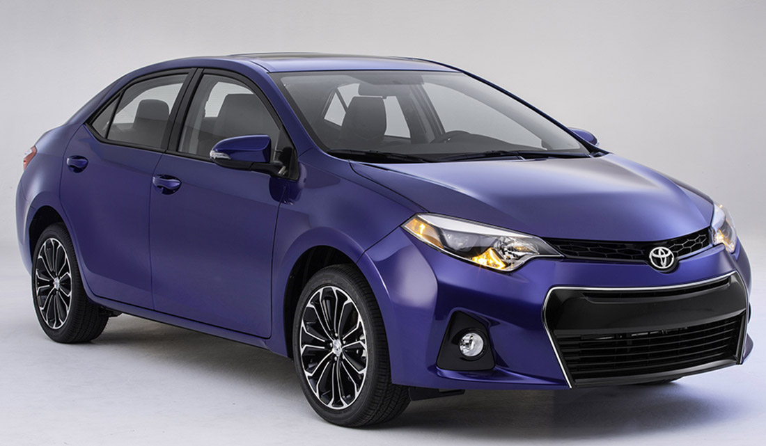 Toyota-Corolla-2014-frente-lateral