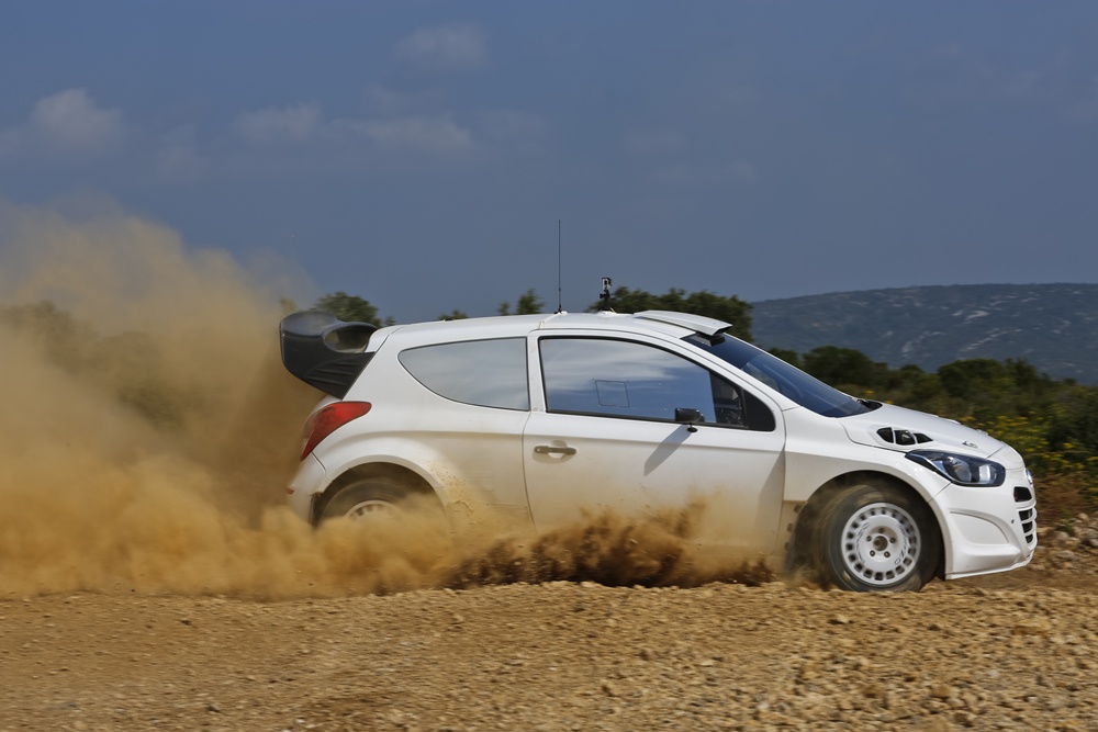 i20_WRC_july_tests_on_gravel_2