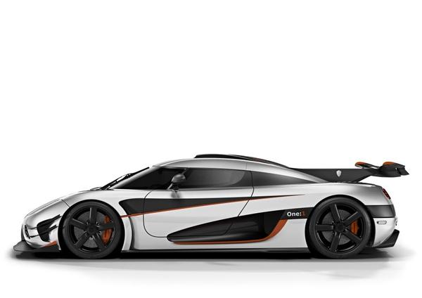 koenigsegg-one1-2